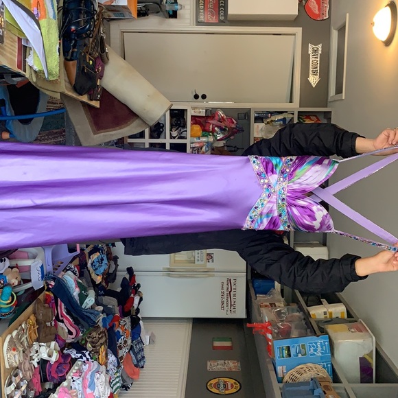 Long dress great for homecoming, prom, weddings! - Picture 3 of 4